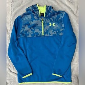 Under Armour boys quarter zip hoodie